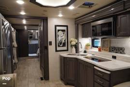 2023 Thor Motor Coach Aria 4000, $ 255,000