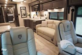 2023 Thor Motor Coach Aria 4000, $ 255,000
