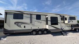 2019 Jayco North Point 385THWS, $ 41,900