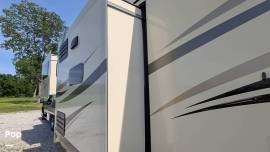 2019 Jayco North Point 385THWS, $ 41,900
