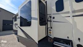 2019 Jayco North Point 385THWS, $ 41,900