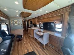 2015 Newmar Ventana 3635, $ 111,000