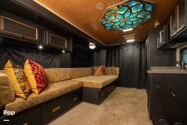 2008 Gulf Stream SuperNova 6400- Grand Hotel, $ 79,000