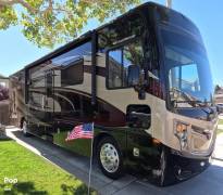 2015 Fleetwood Excursion 35E, $ 102,750