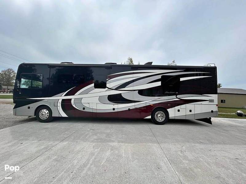 2018 Fleetwood Pace Arrow LXE 38F, $ 129,900