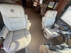 2012 Tiffin Phaeton 40QBH POWERGLIDE CHASSIS, $ 143,900