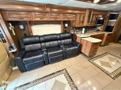 2015 Entegra Coach Cornerstone 45B, $ 213,000