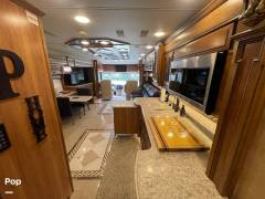 2015 Entegra Coach Cornerstone 45B, $ 213,000