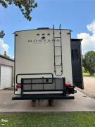 2018 Keystone Montana High Country 375FL, $ 34,000