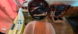 2011 Winnebago Adventurer 35P, $ 35,000