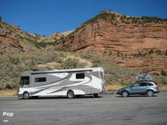 2011 Winnebago Adventurer 35P, $ 35,000