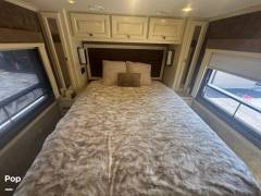2011 Tiffin Allegro Breeze 32BR, $ 64,850