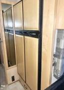 2005 Fleetwood Discovery 39S, $ 58,500