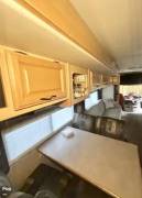 2005 Fleetwood Discovery 39S, $ 58,500