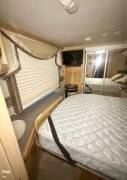 2005 Fleetwood Discovery 39S, $ 58,500