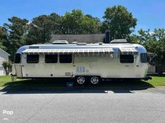 2018 Airstream Classic 30RB, $ 87,300