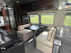 2018 Airstream Classic 30RB, $ 87,300