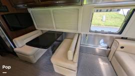 2018 Airstream Classic 30RB, $ 87,300