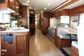 2016 Fleetwood Storm 35SK, $ 60,000