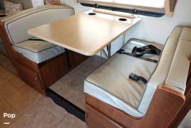 2016 Fleetwood Storm 35SK, $ 60,000
