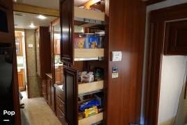 2016 Fleetwood Storm 35SK, $ 60,000