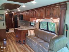 2016 Newmar Ventana LE 3436, $ 135,000