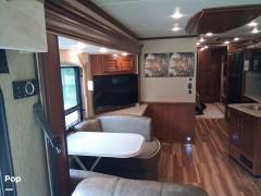 2016 Newmar Ventana LE 3436, $ 135,000