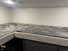 2025 Shasta Phoenix Lite 274BH, $ 54,000