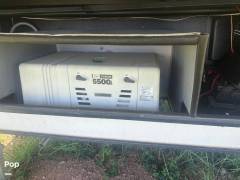 2025 Shasta Phoenix Lite 274BH, $ 54,000
