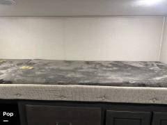 2025 Shasta Phoenix Lite 274BH, $ 54,000