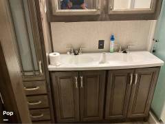 2019 Keystone Montana 3761FL, $ 59,000