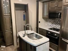 2019 Keystone Montana 3761FL, $ 59,000