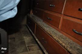 2016 Thor Motor Coach Chateau 31W, $ 44,450