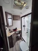 2021 Alliance RV Valor 42V13, $ 55,000