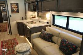 2022 Thor Motor Coach Aria 4000, $ 199,000