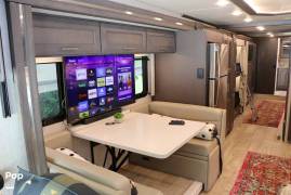 2022 Thor Motor Coach Aria 4000, $ 199,000