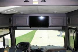 2022 Thor Motor Coach Aria 4000, $ 199,000