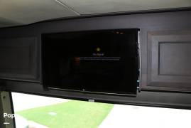2022 Thor Motor Coach Aria 4000, $ 199,000
