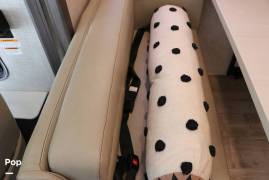 2022 Thor Motor Coach Aria 4000, $ 199,000