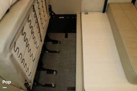 2022 Thor Motor Coach Aria 4000, $ 199,000