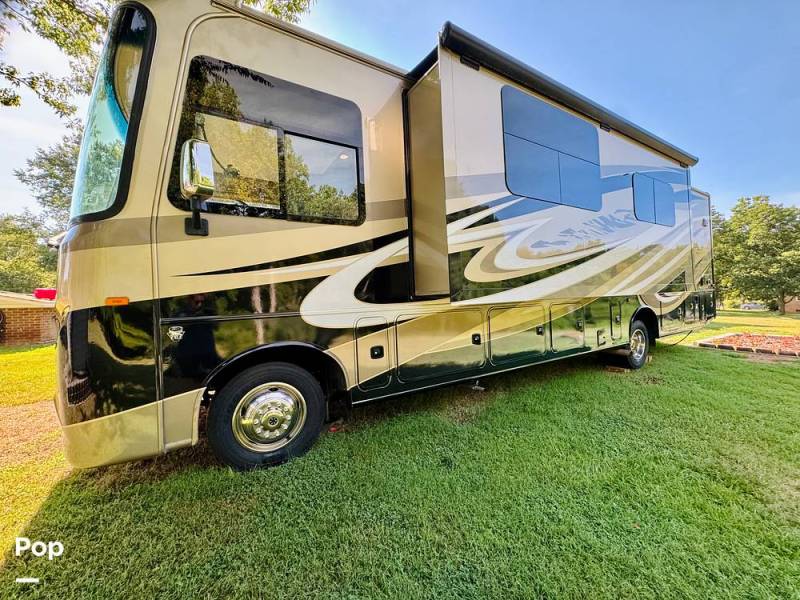 2018 Jayco Precept 33U, $ 85,000