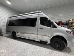 2025 Strada-ion by Grech Lounge AWD, $ 199,950