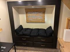 2015 Grand Design Momentum 388M, $ 35,000