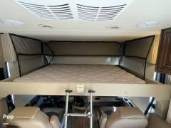 2019 Thor Motor Coach Palazzo 33.2, $ 109,000