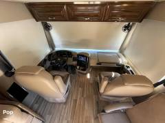 2019 Thor Motor Coach Palazzo 33.2, $ 109,000