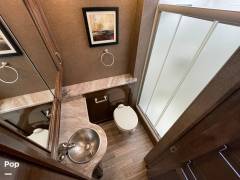 2019 Thor Motor Coach Palazzo 33.2, $ 109,000