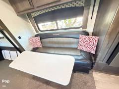 2021 Forest River Shockwave 30FWGDX, $ 57,300