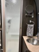 2017 Airstream International Signature 23FB, $ 57,250