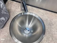 2017 Airstream International Signature 23FB, $ 57,250