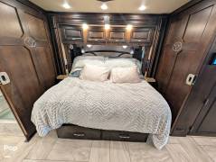 2017 Tiffin Allegro Bus 45OPP, $ 245,000